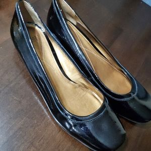 Audrey Brooke Flats New